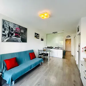 https://angels-house.adeje-hotels.com